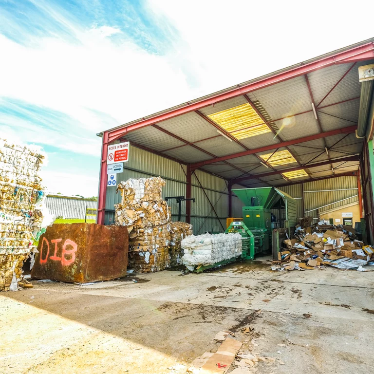 Zone de stockage et de tri des déchets